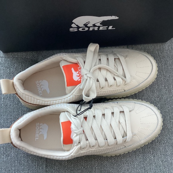 Sorel Women's Ona Ave Low-Top Sneakers, size 7.5 - Picture 2 of 13